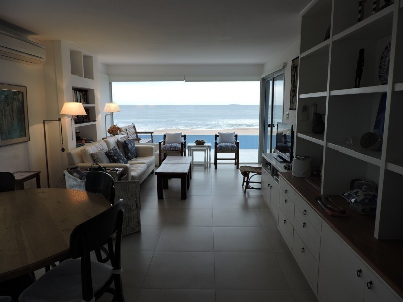 Departamento a la venta primera linea en Bikini